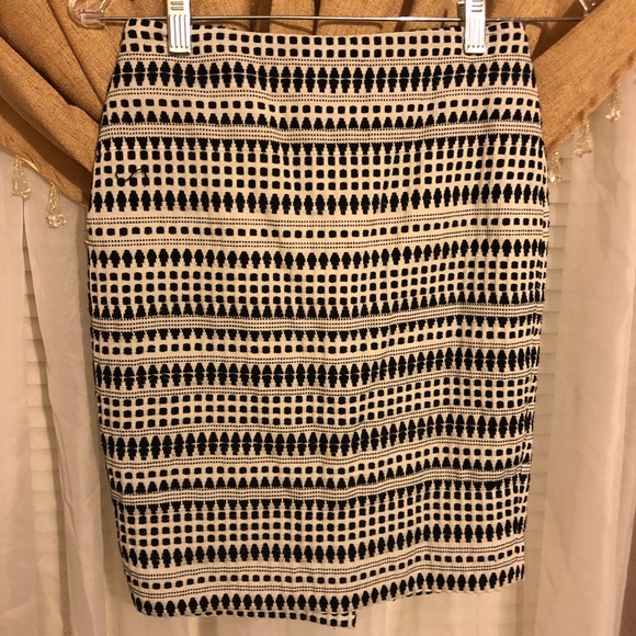 2 pairs of loft size 00P skirts - Picture 3 of 5